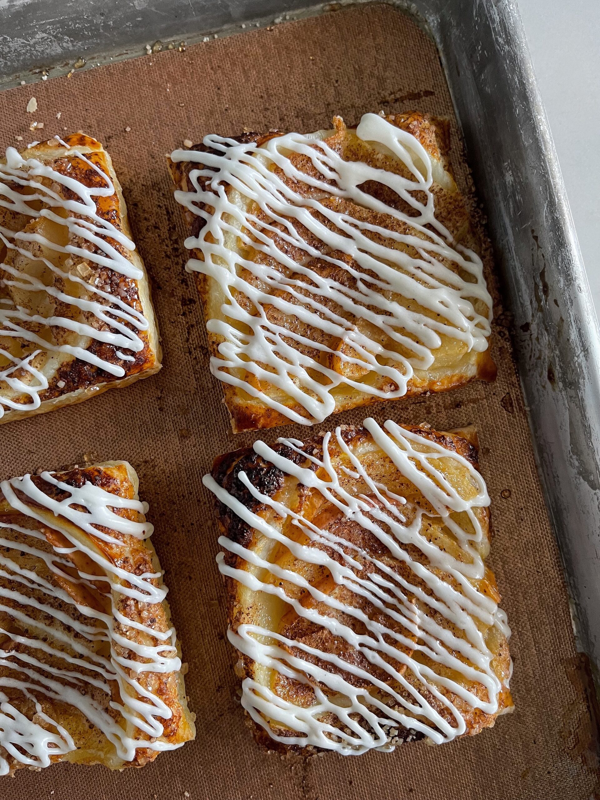 Easy Peasy Pear Pastries